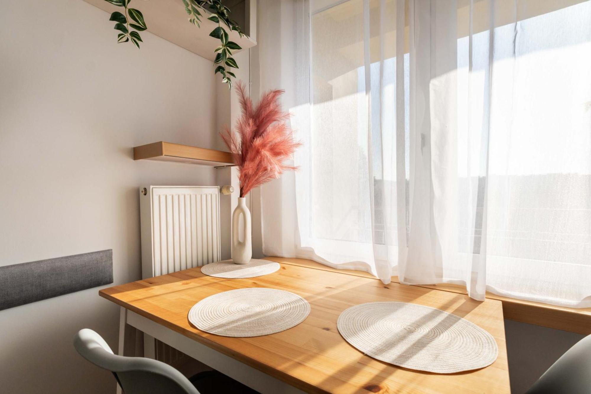 Jonagold Apartment Metro Raclawicka Warschau Exterior foto