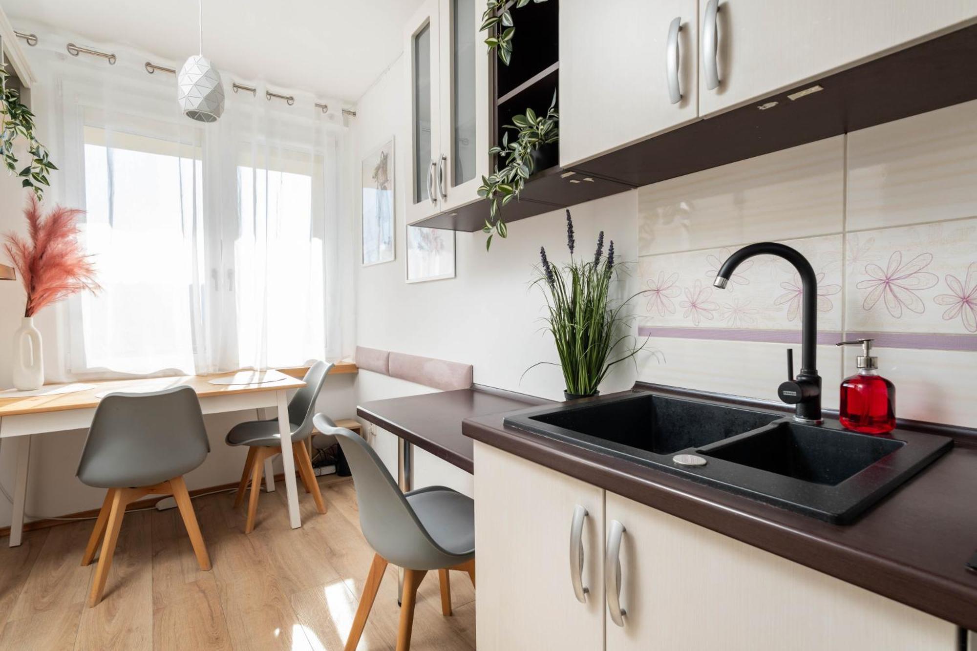 Jonagold Apartment Metro Raclawicka Warschau Exterior foto